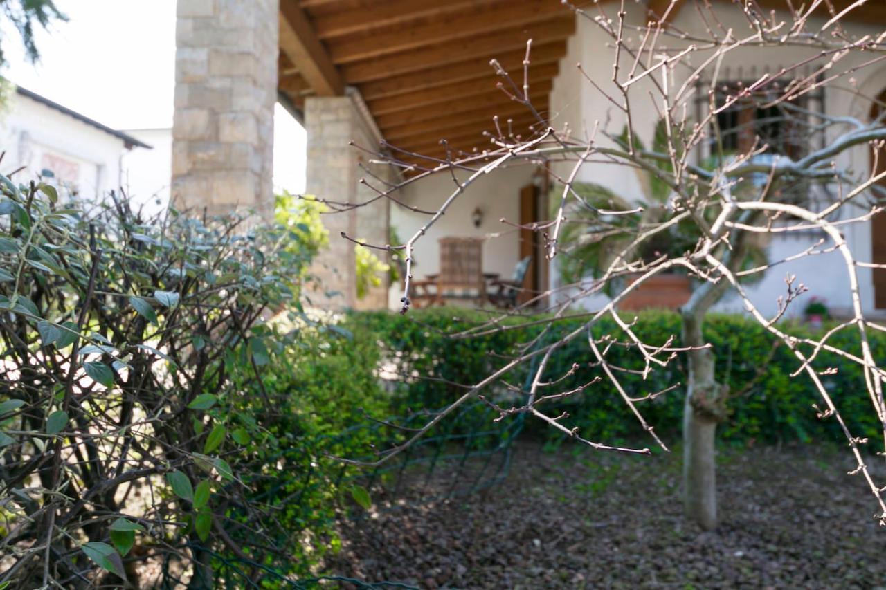 La Casa Di Pimpi Acomodação com café da manhã Desenzano del Garda Exterior foto