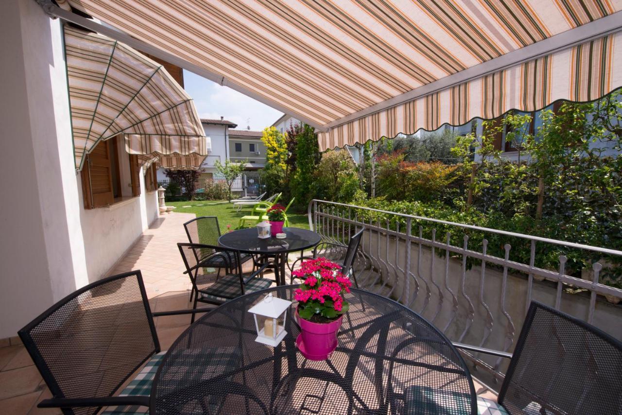 La Casa Di Pimpi Acomodação com café da manhã Desenzano del Garda Exterior foto