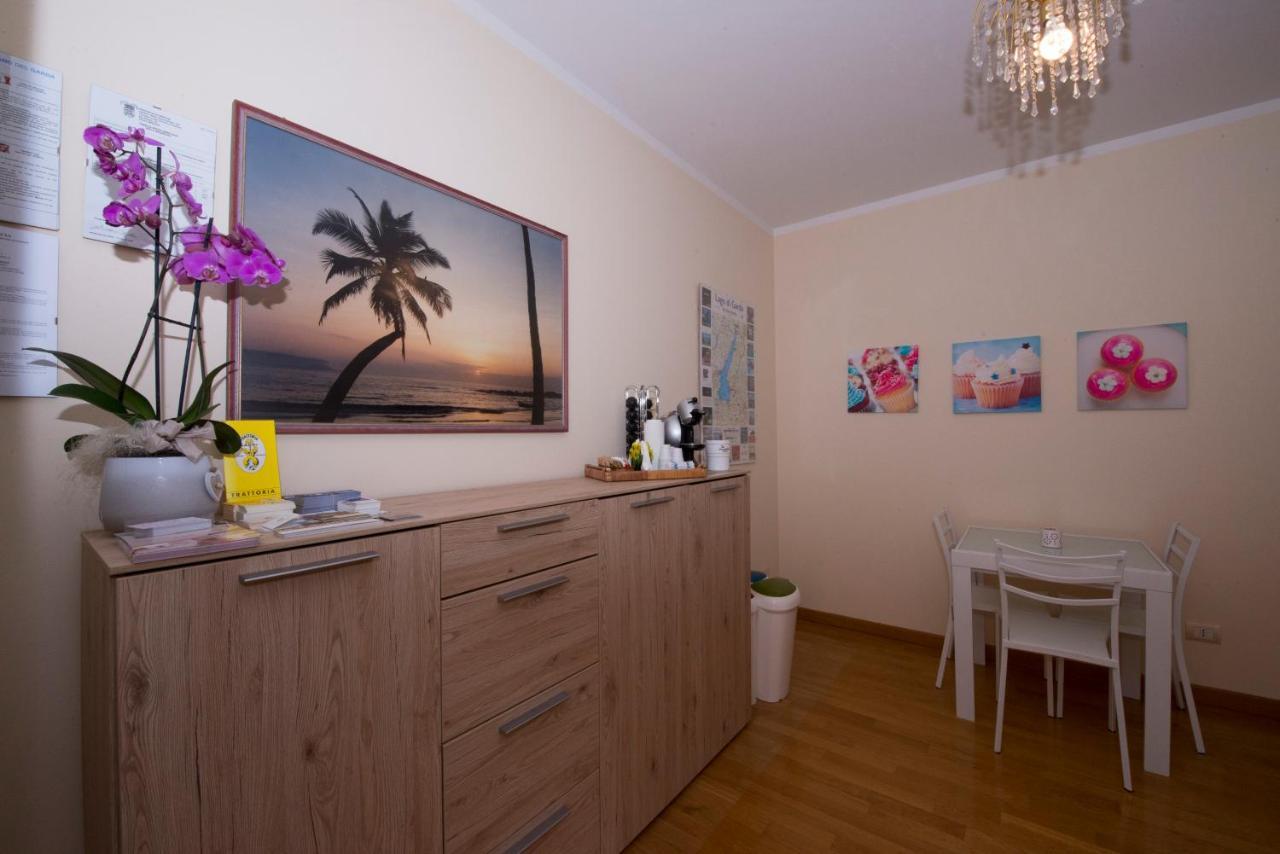 La Casa Di Pimpi Acomodação com café da manhã Desenzano del Garda Exterior foto