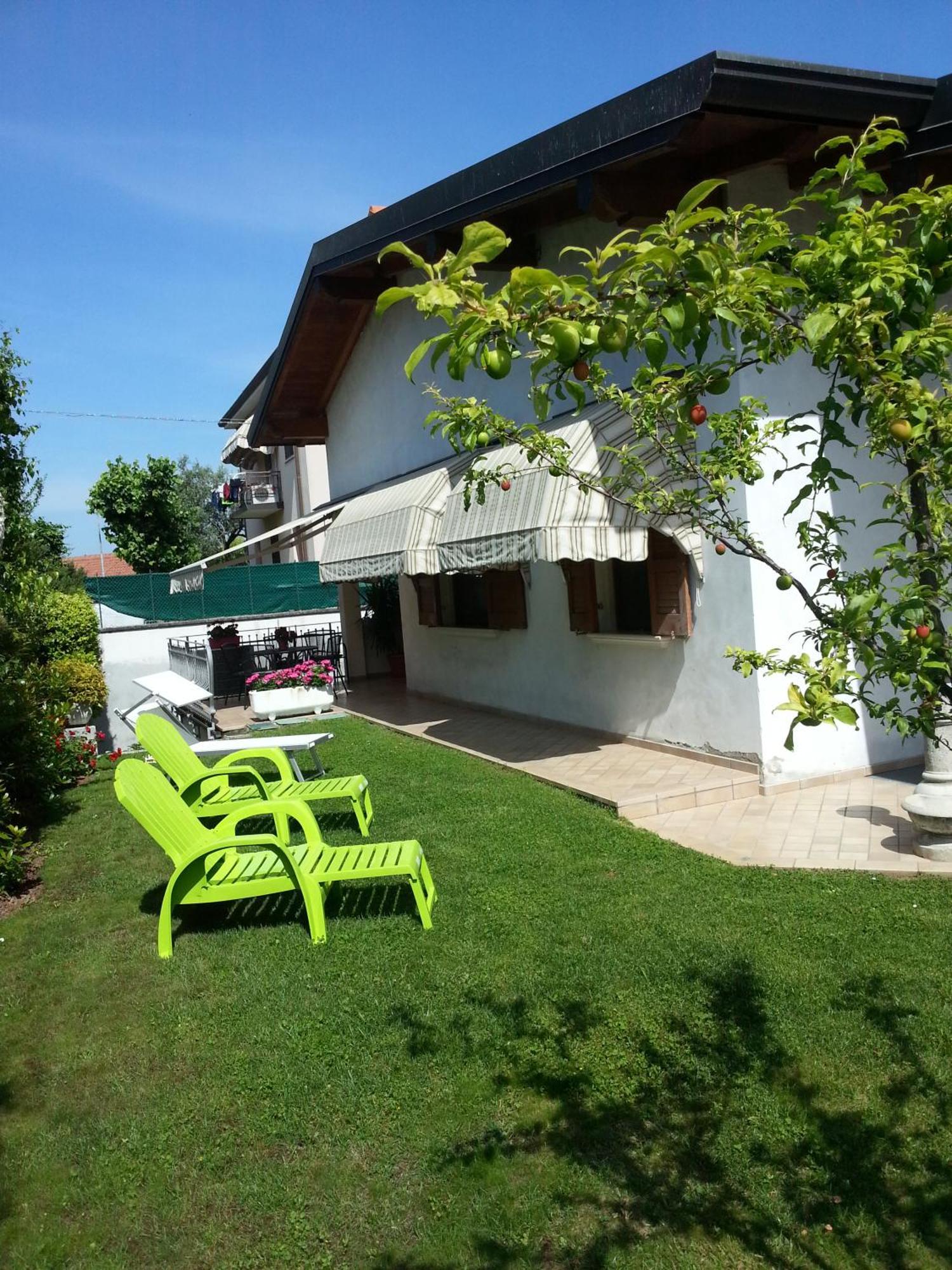La Casa Di Pimpi Acomodação com café da manhã Desenzano del Garda Exterior foto